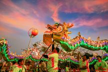 Chinese Tourists Bangkok Bound for New Year
