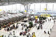 BKK Airport Numbers Soar
